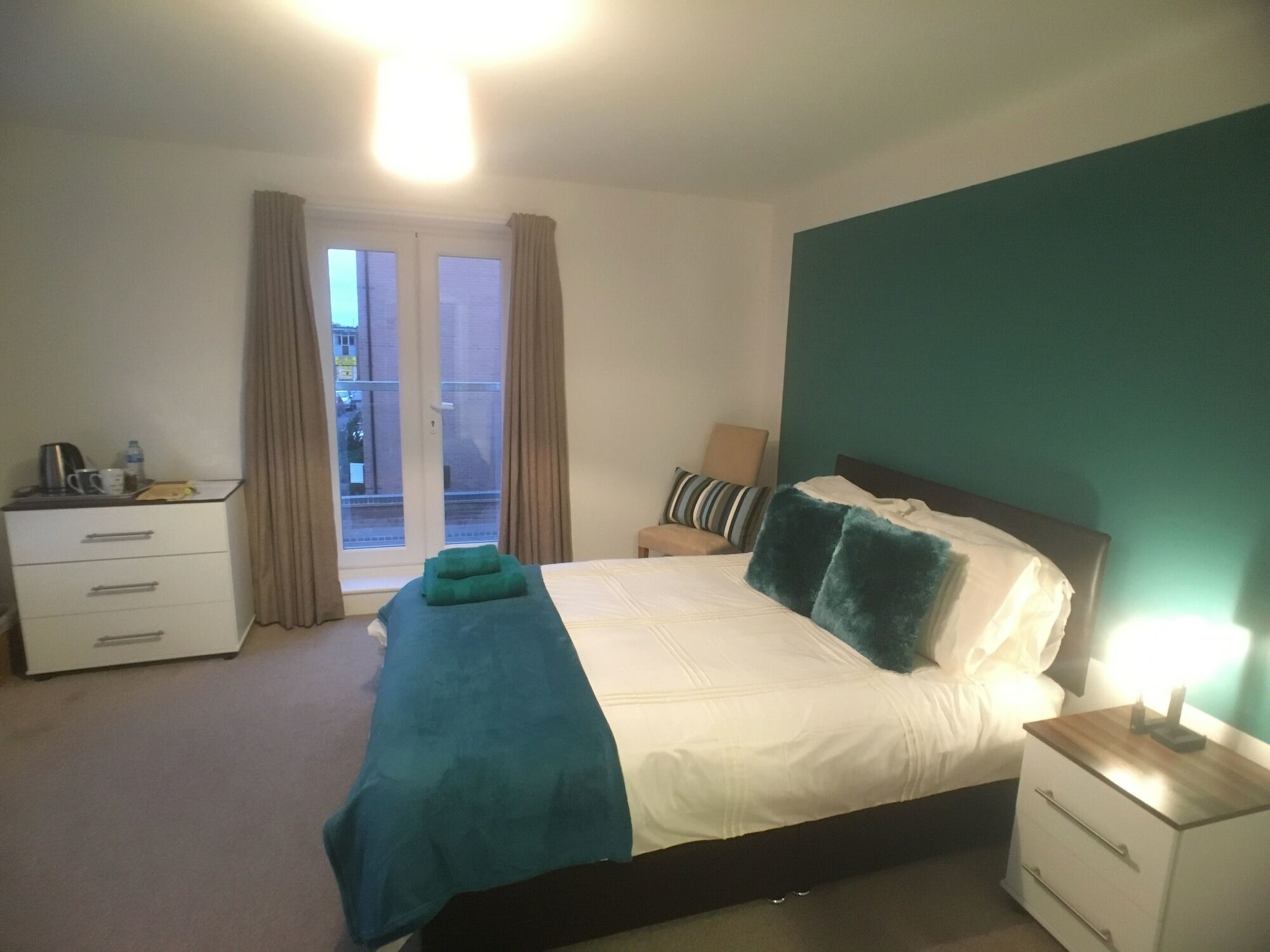 Canal View Homestay Ковентри Экстерьер фото